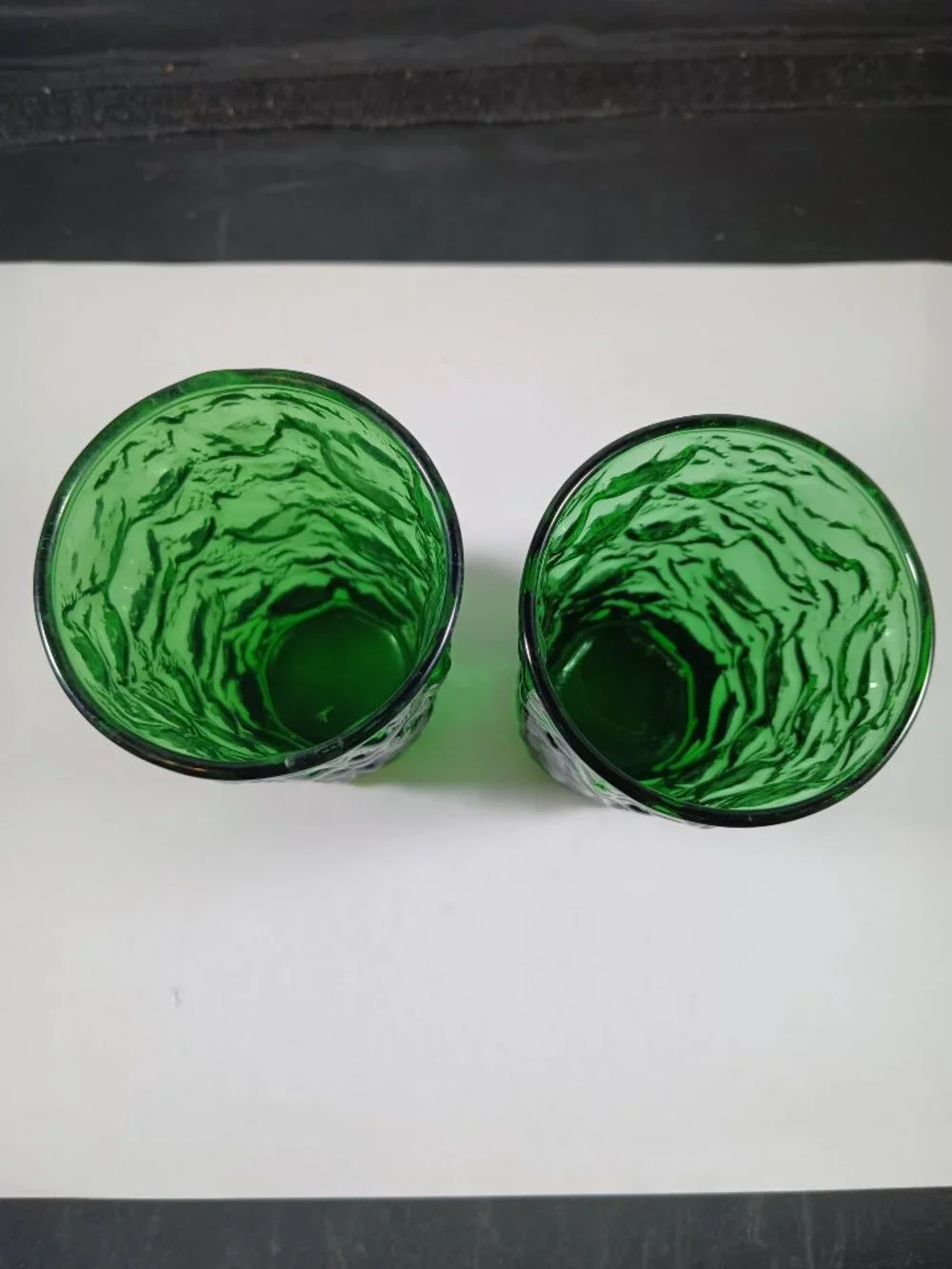 Vintage Anchor Hocking Milano 2pcs Forest Green Glass Tumblers crinkle 10 oz